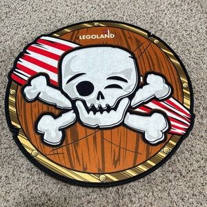 Legoland Kid’s Pirate Play Shield | skull | pirate ship | play | LEGO | dress up